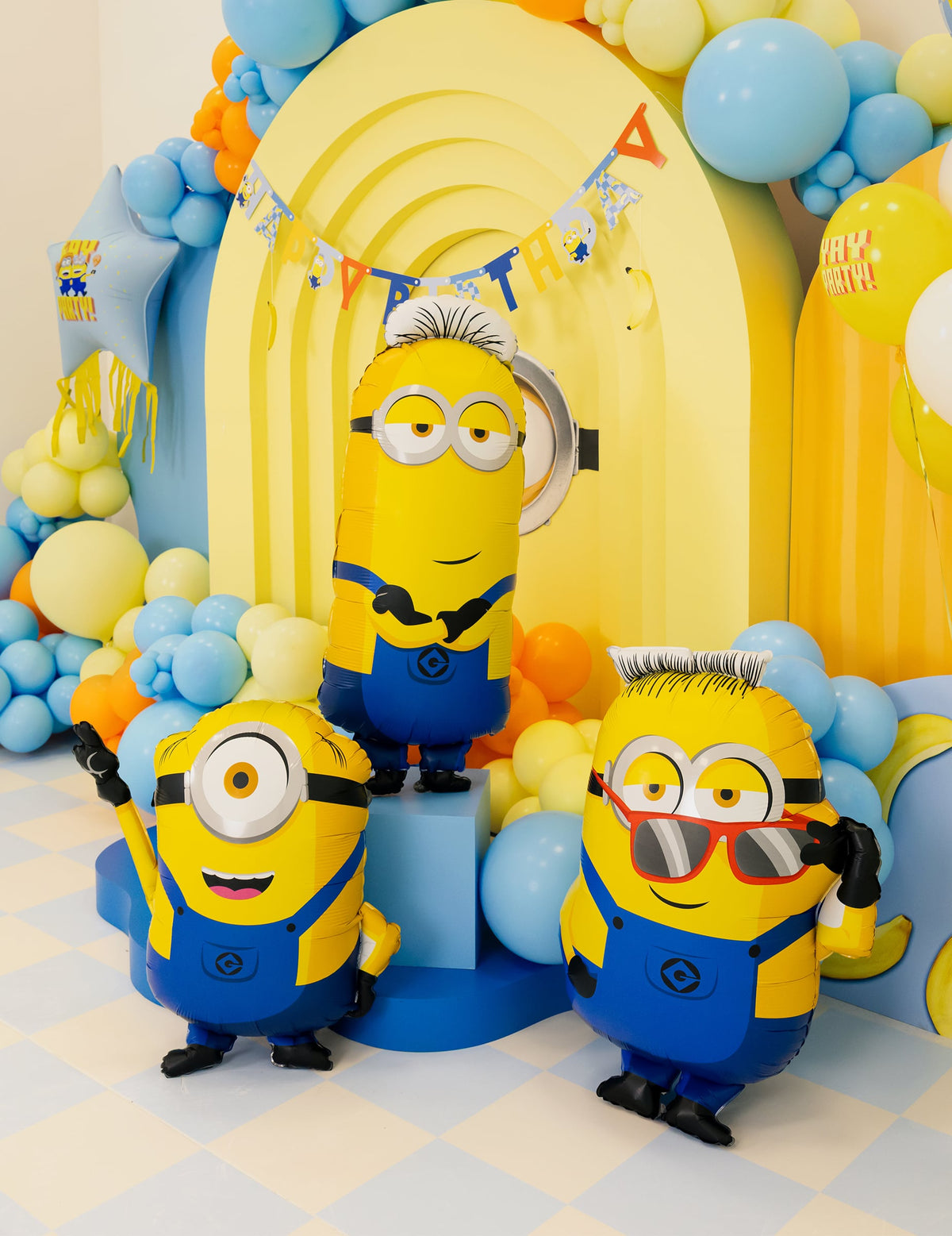 Décoration de fête du ballon aluminium Tim Minions™