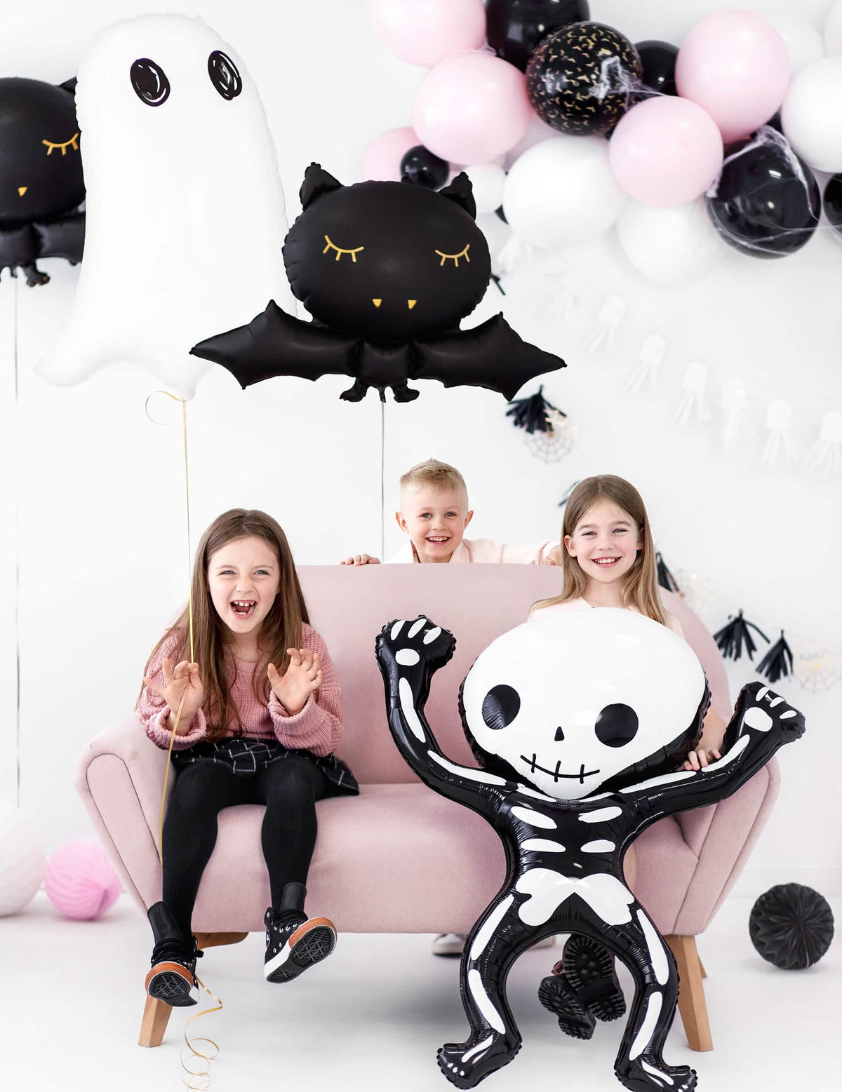 Halloweenská dekorácia s deťmi z hliníkovej fólie duch balóna