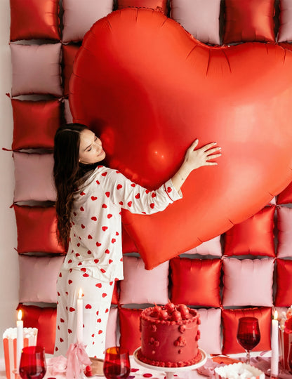 Obrovská hliníková guľa v tvare červeného srdca XXL 1,36 x 1,29 m