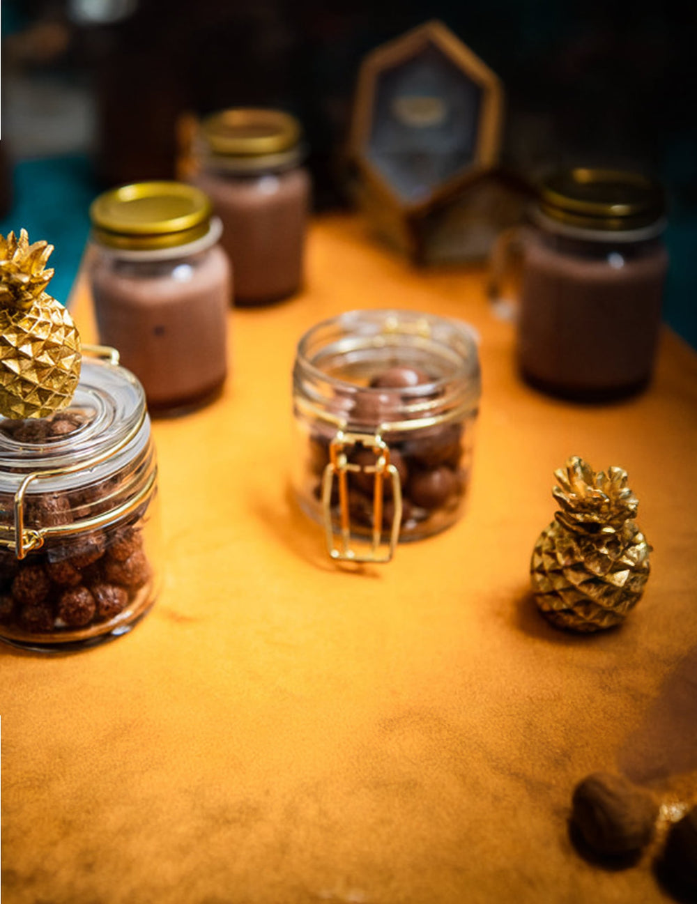 Mise en situation avec chocolats du bocal à conserve décoration de fête