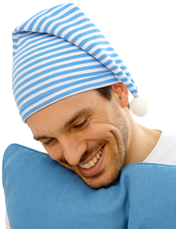 Modrý a biely klobúk s dospelým pompomom