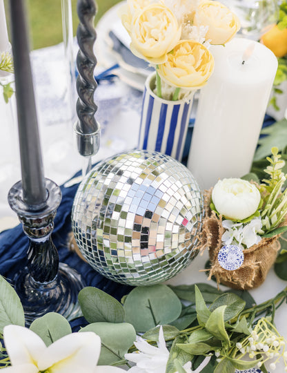 Závesná zrkadlová sklenená disko guľa, strieborná, 16 cm, stohovateľná, disko dekorácia