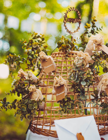 Kytica zelených listov eukalyptu 35 cm rastlinná dekorácia