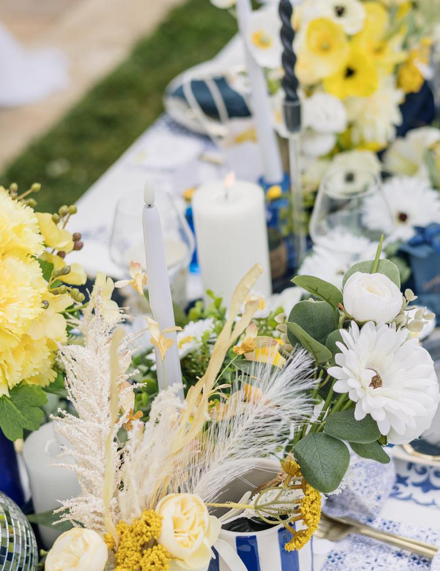 Umelá citrónová vetvička so žltými a zelenými listami, 13,5 cm