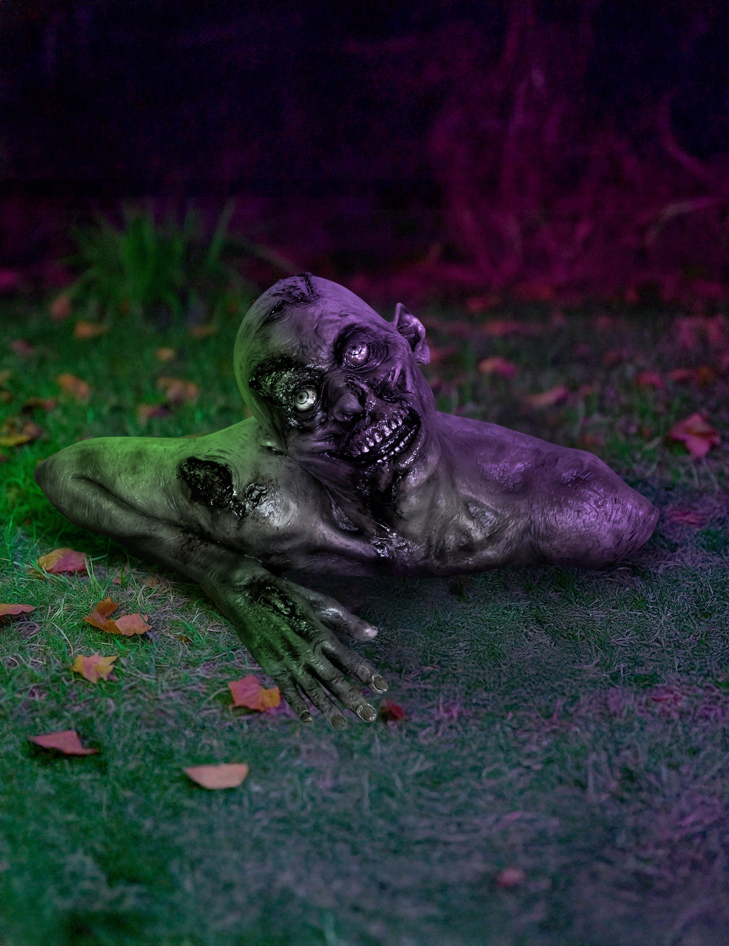 Halloween skutočná dekoratívna zombie poprsie 66 x 30 cm