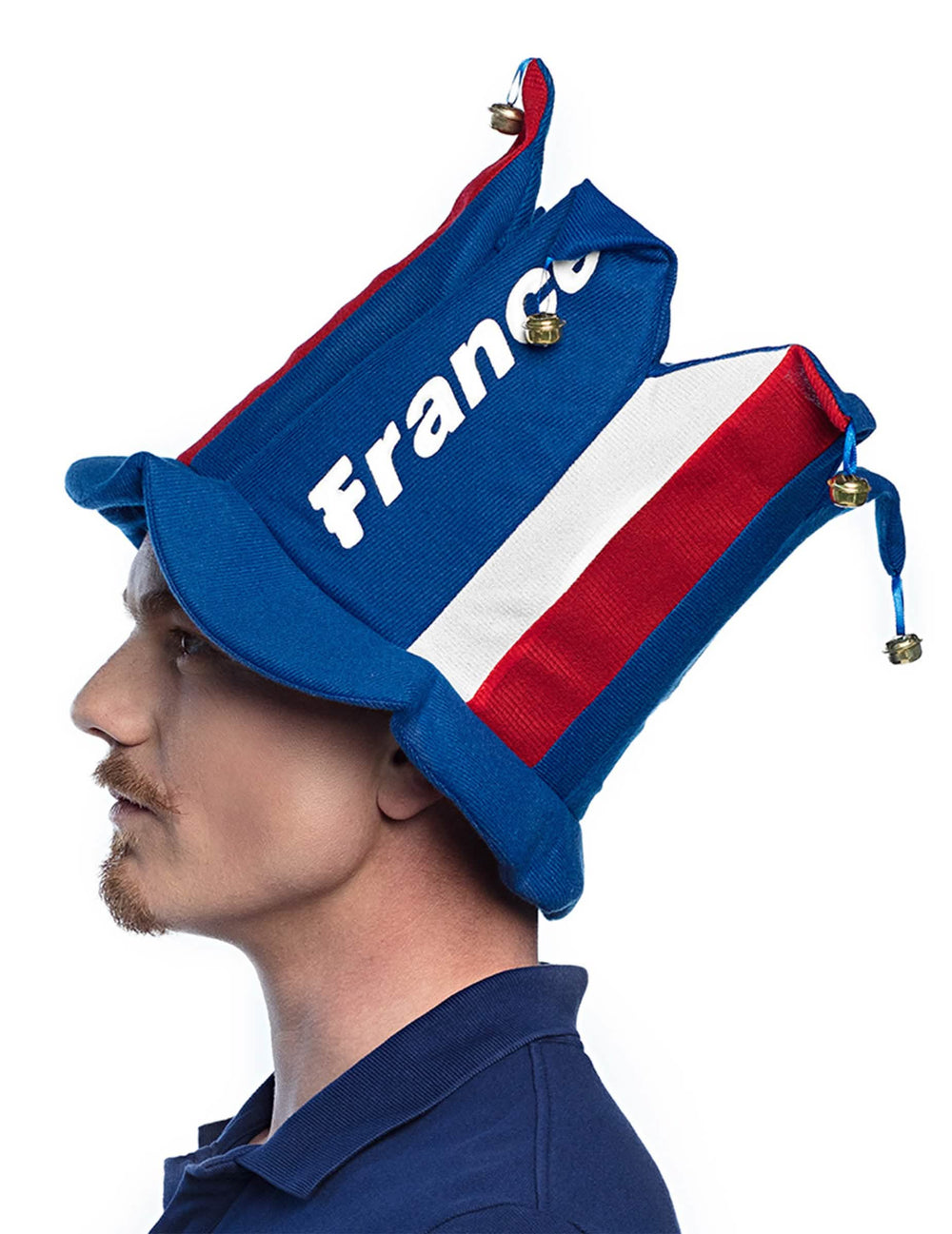 Pohľad zboku na klobúk s rolničkou fanúšik francúzsko