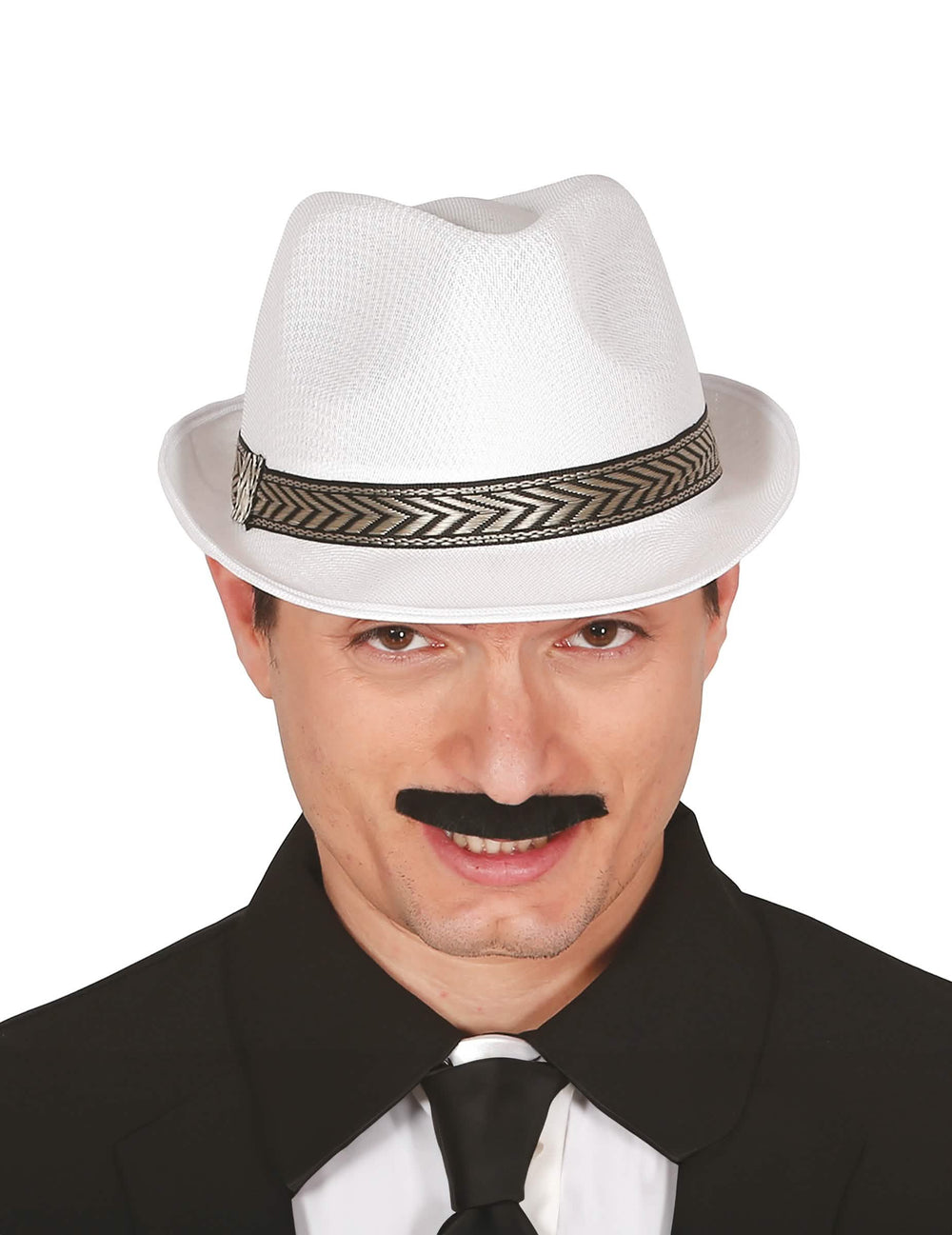 Pohľad spredu na biely dospelý klobúk borsalino trilby