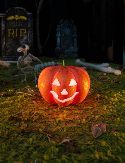 Svetlá Halloween tekvica 17 cm