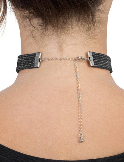 Náhrdelník choker s čiernymi kamienkami pre dospelých