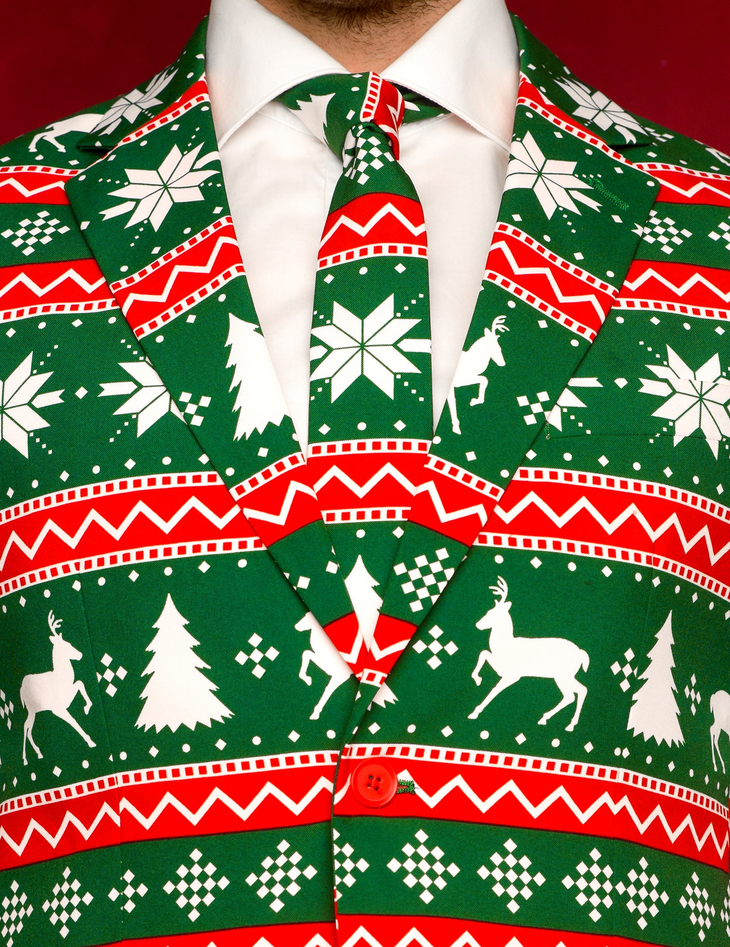 Détail de la cravate et du col du costume Mr. Festive pour homme