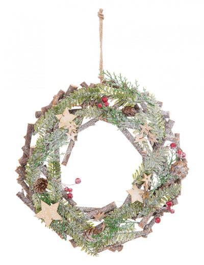 Couronne de noël branchage étoilé et enneigé pour décoration en bois avec baies rouges