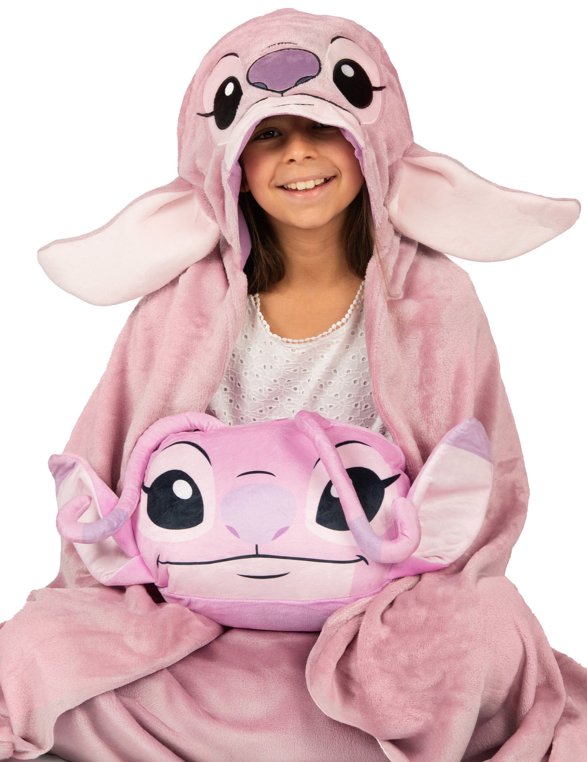 Détail de la capuche du coussin cocooning en forme de tête Angel Lilo & Stitch