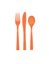 Couverts en plastique orange avec fourchette couteau et cuillère