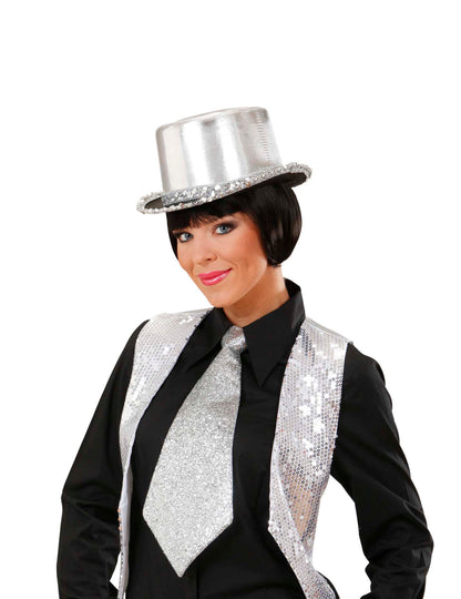 Mise en situation de la cravate à paillettes pour adulte argent