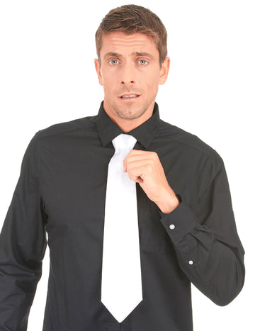 Kravata bielych dospelých gangster