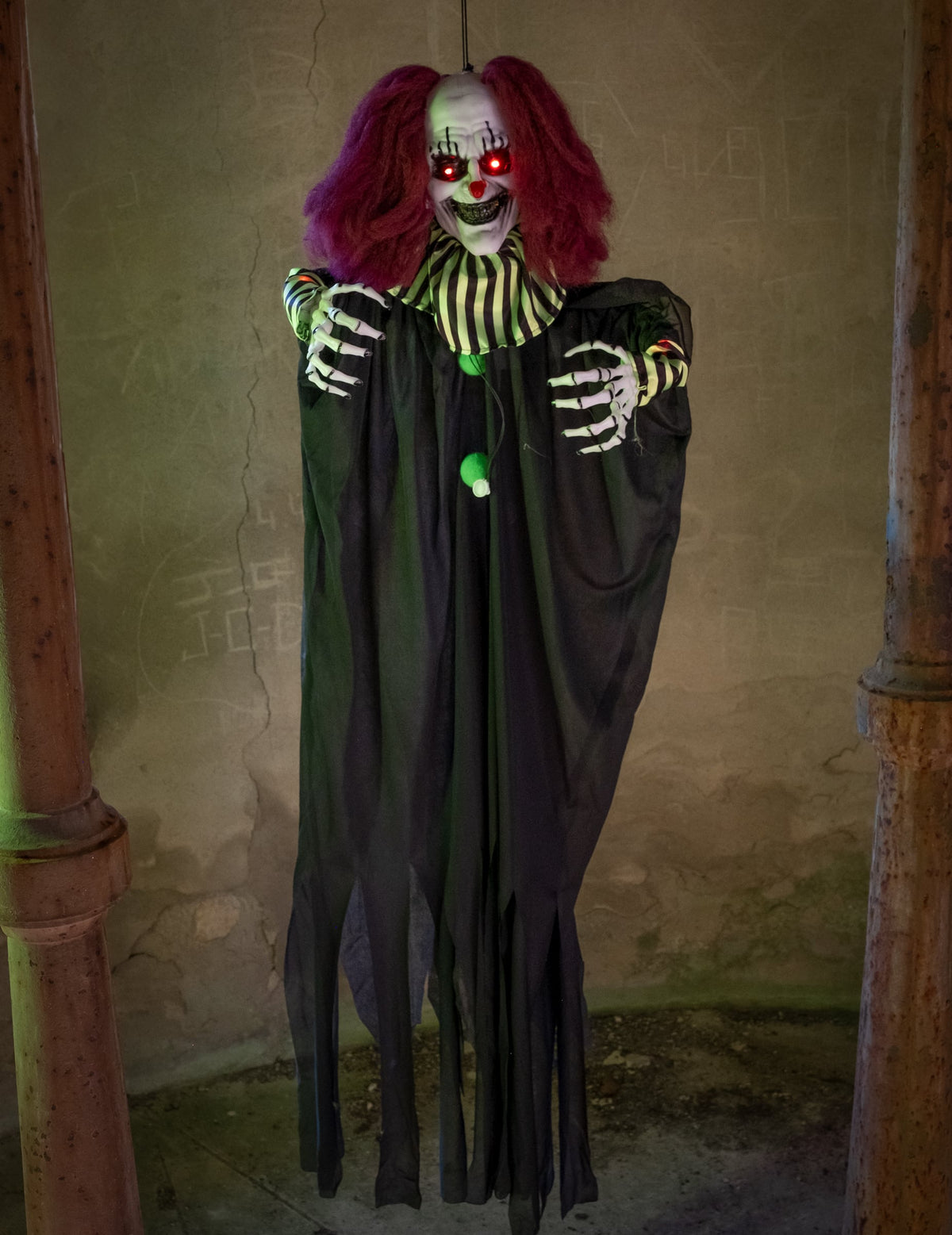 Vue d'ensemble de la Décoration animée Clown Terrifiant suspendu