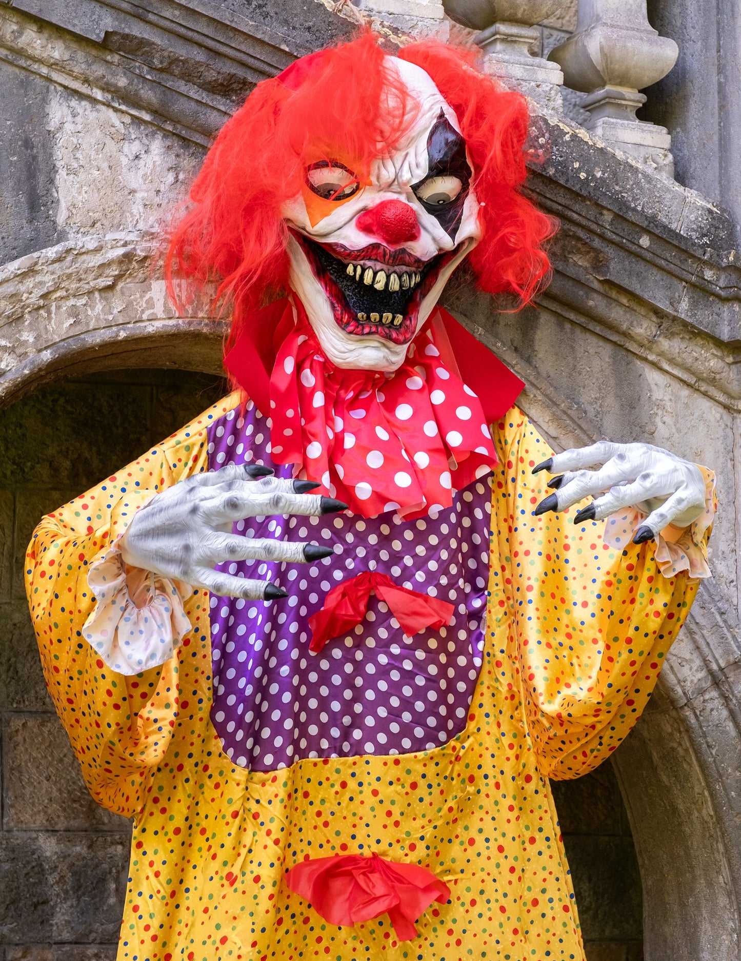 Halloween dekorácie strašidelný klaun visiaci 350 cm