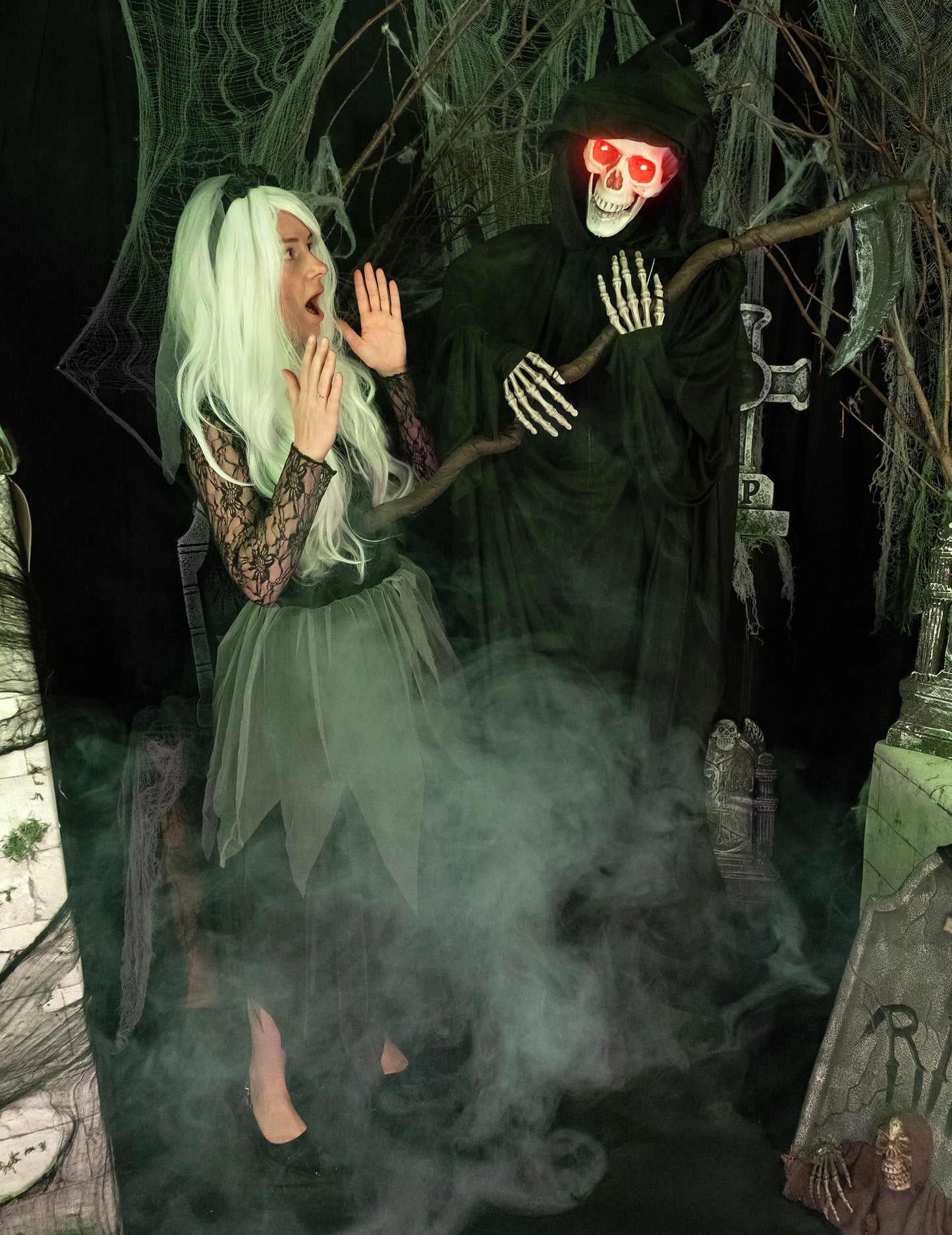 Dekorácia v tvare kosca 183 cm