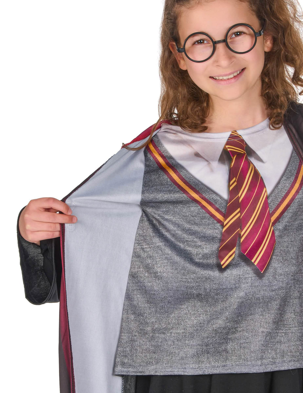 Detail kravaty a potlačeného vrchu kostýmu s doplnky Harry Potter™