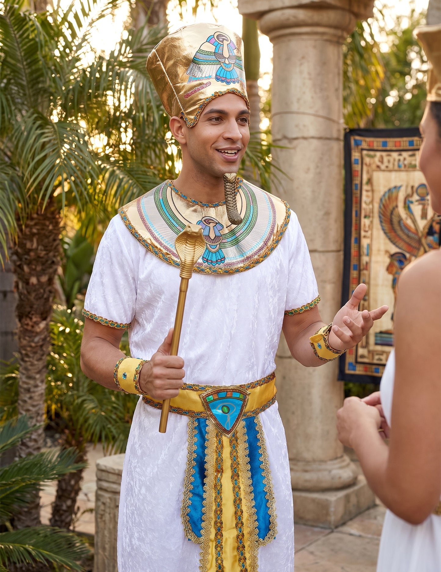 Kompletné maskovanie egyptského kráľa