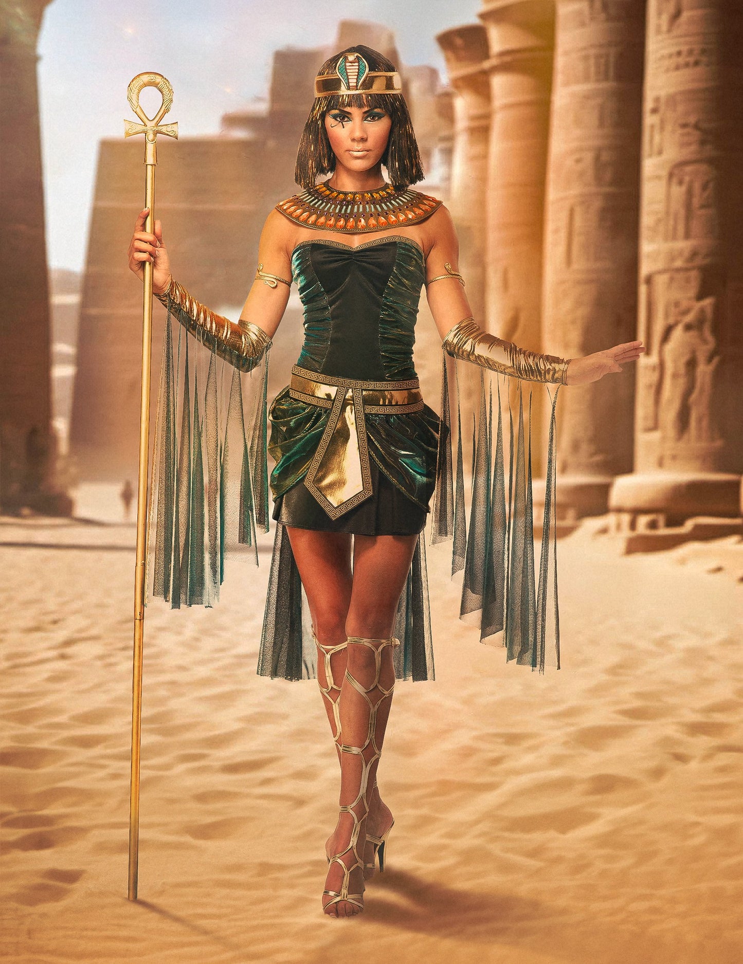 Mise en situation du déguisement déesse égyptienne pour femme