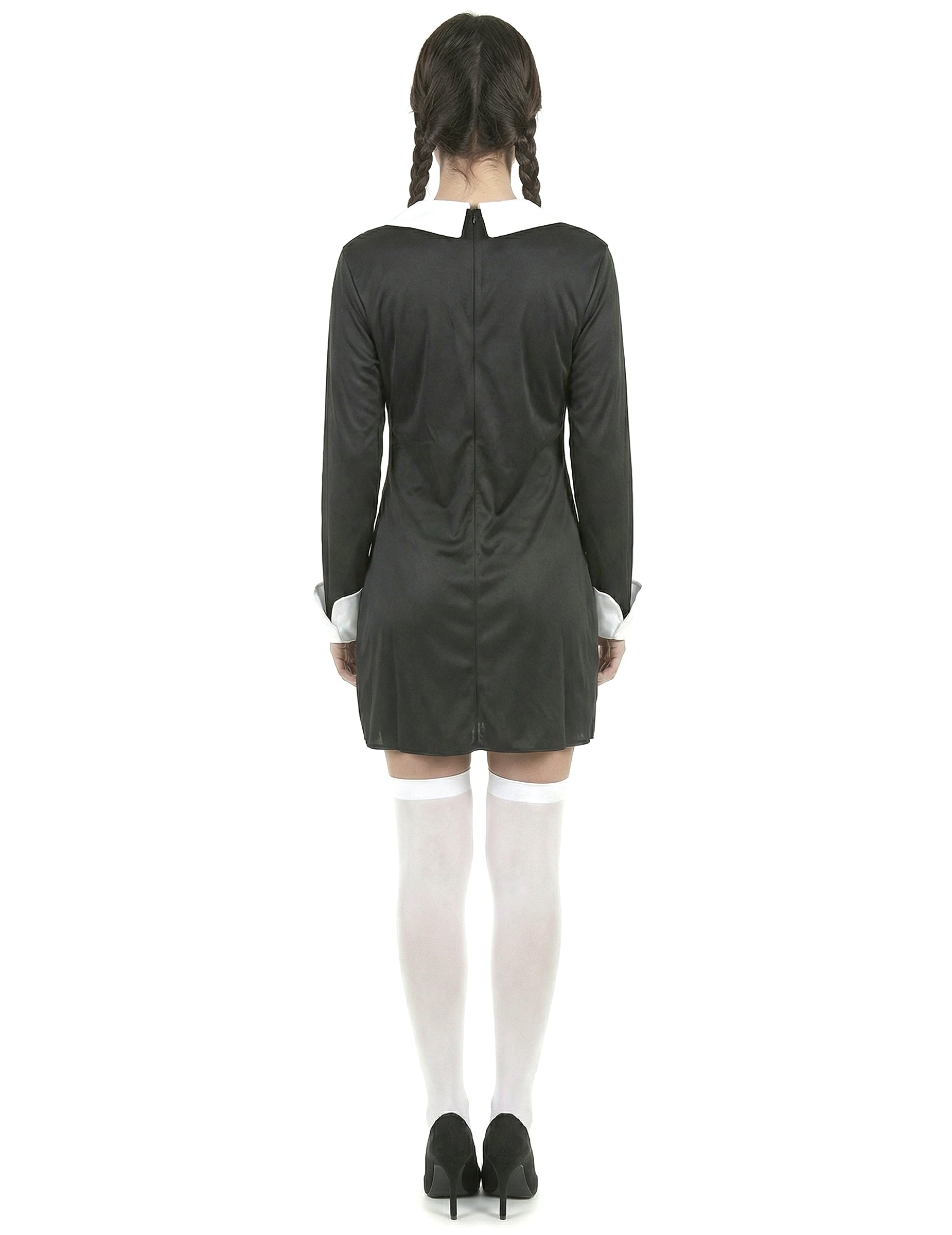 Zadný pohľad na kostým školáčky na Halloween