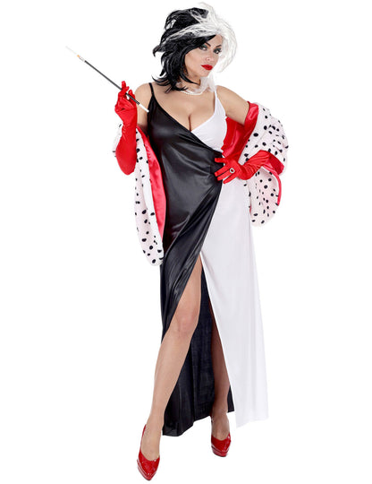 Démonická žena maskise žena