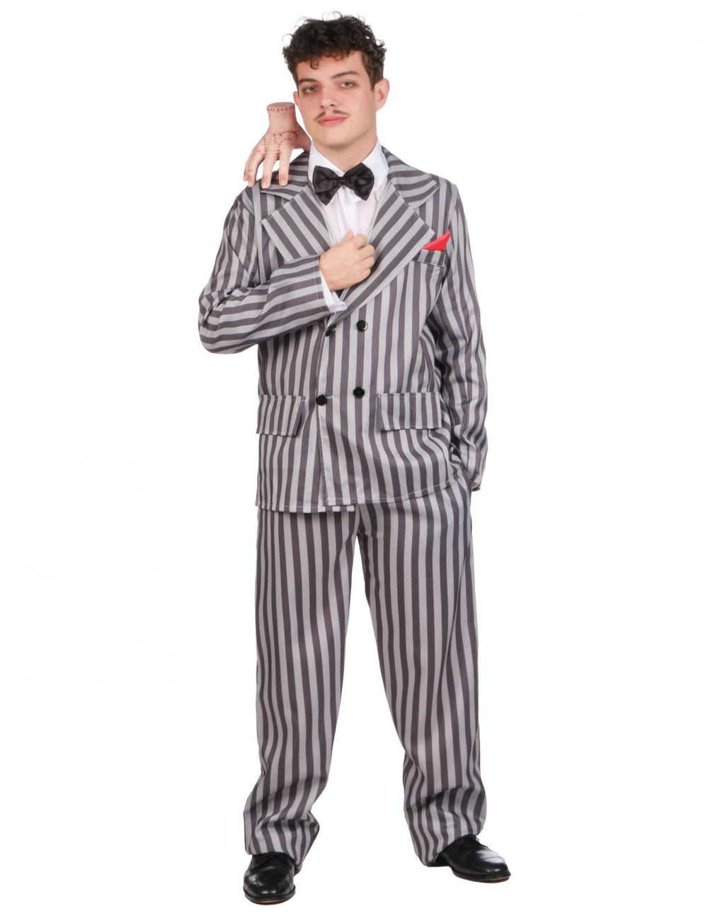 Predný pohľad na newyorský gangsterský kostým