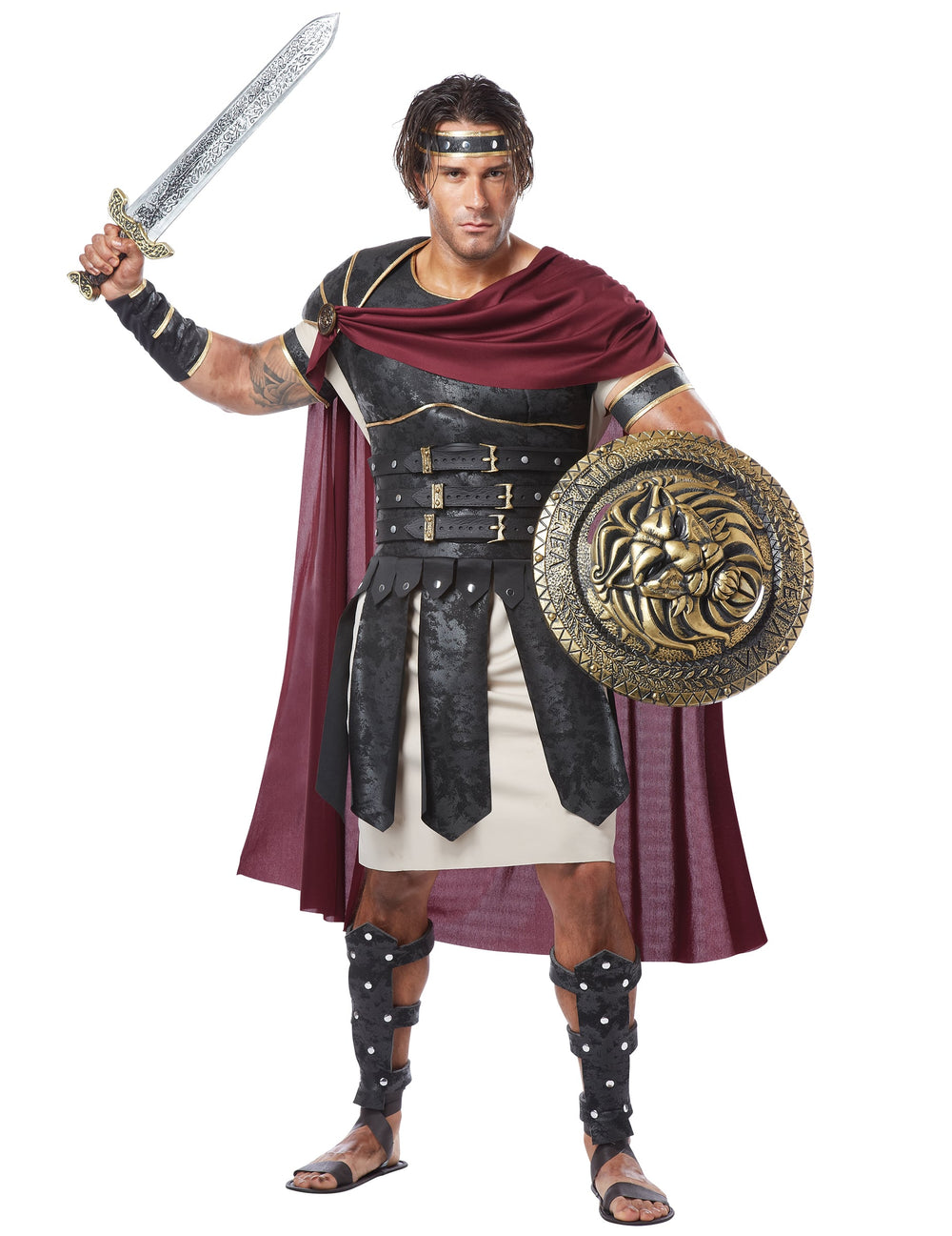Vue de face avec épée et bouclier du déguisement de gladiateur romain pour homme