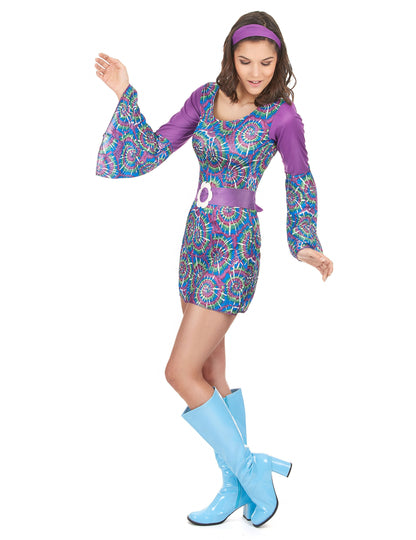 Pohľad z troch štvrtín na psychedelický hippie kostým