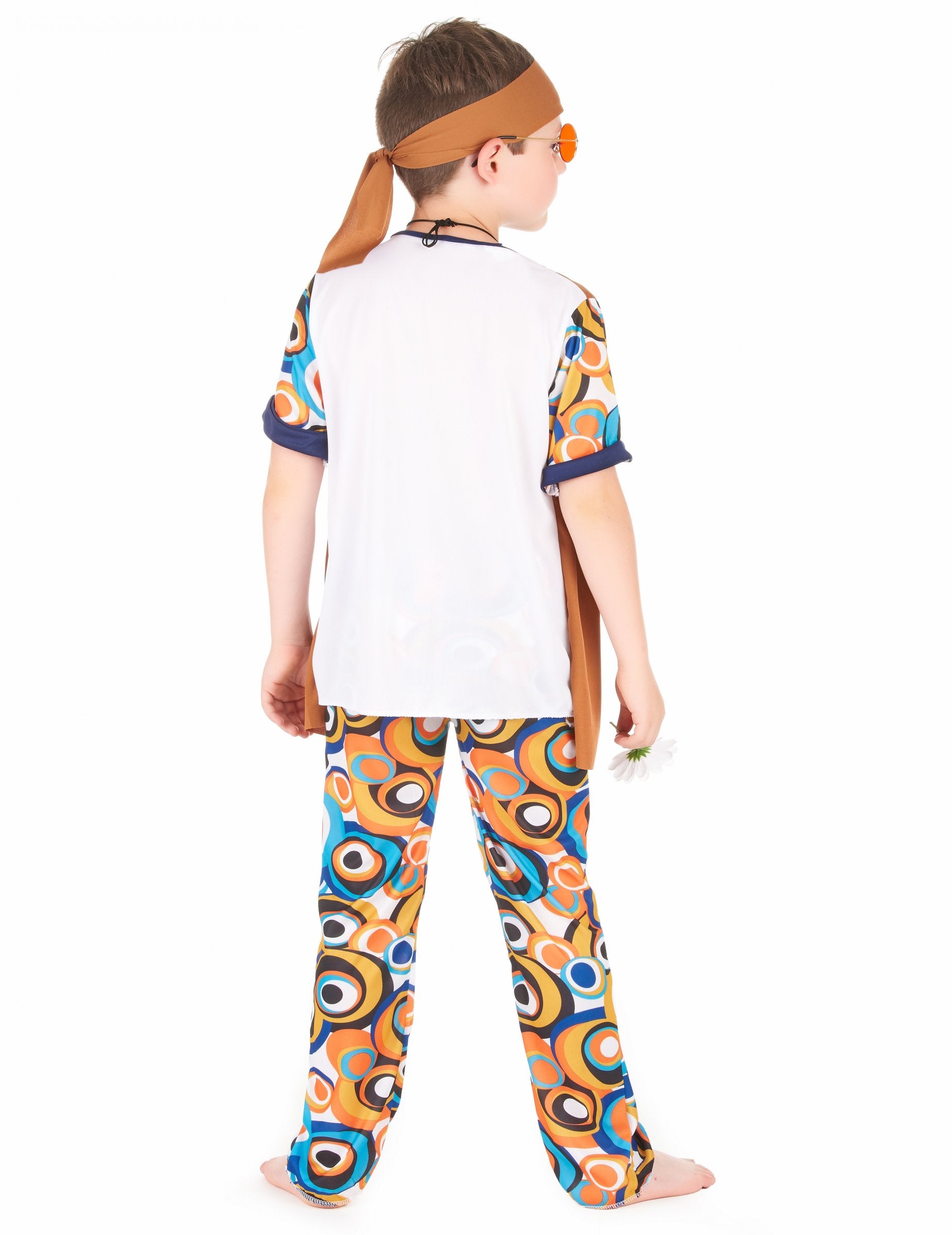 Pohľad zozadu na hippie kostým pre chlapca