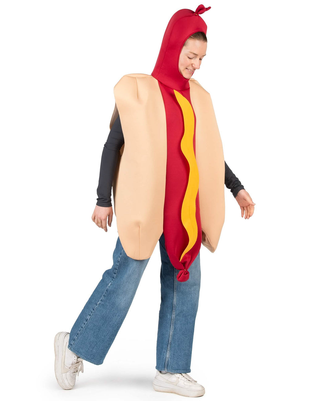 Pohľad z troch štvrtín na kostým hot dog pre dospelého