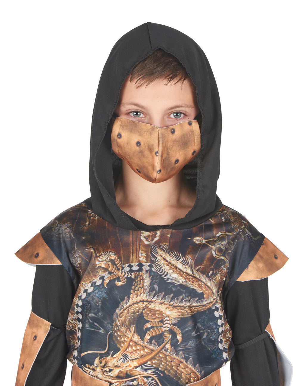 Gros plan sur le masque et la capuche du déguisement ninja traditionnel