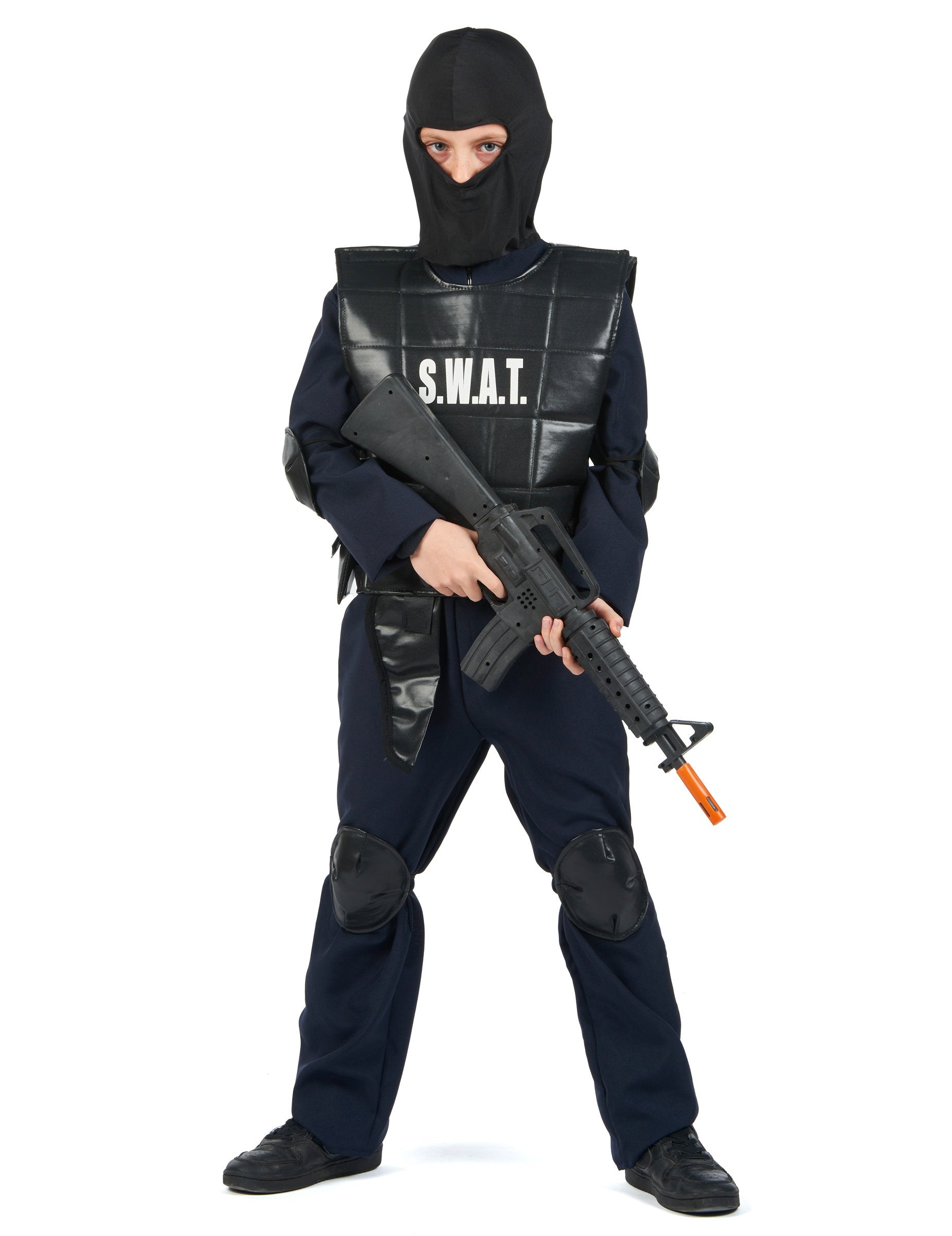 Vue de face avec fusil factice du déguisement officier du SWAT pour enfant