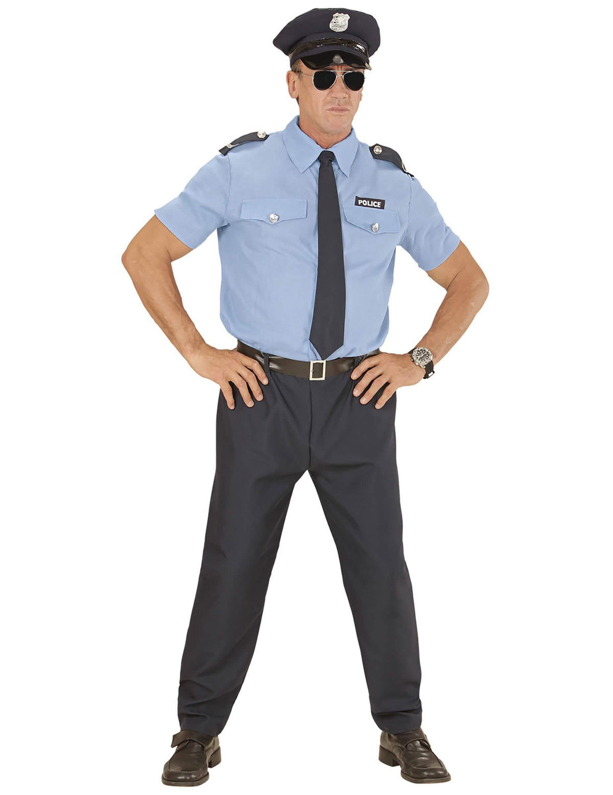 Pohľad spredu na policajný kostým