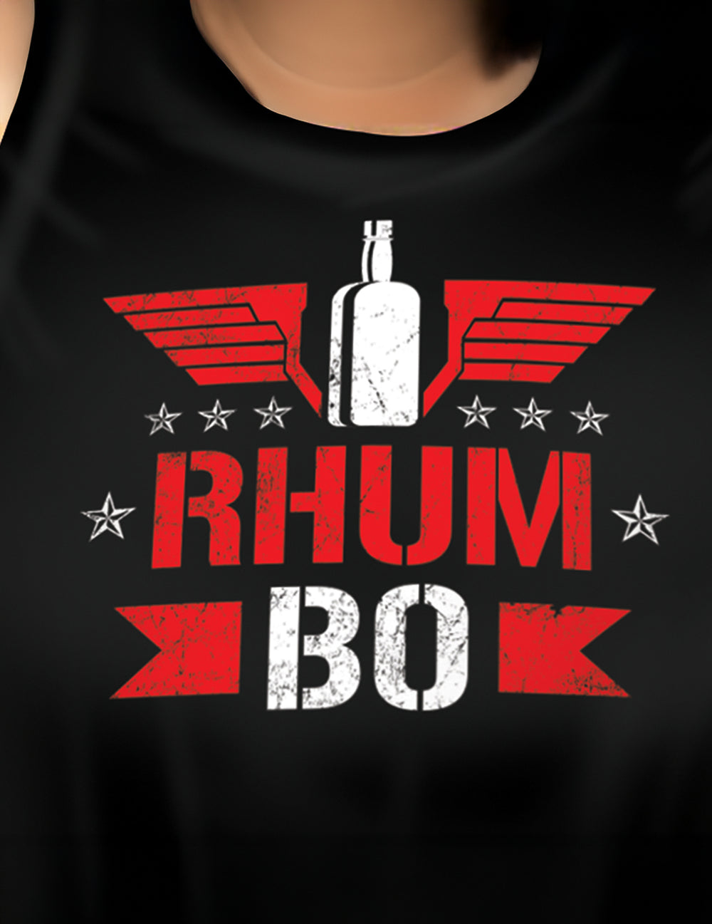 Gros plan sur le motif imprimé du déguisement Rhum Bo