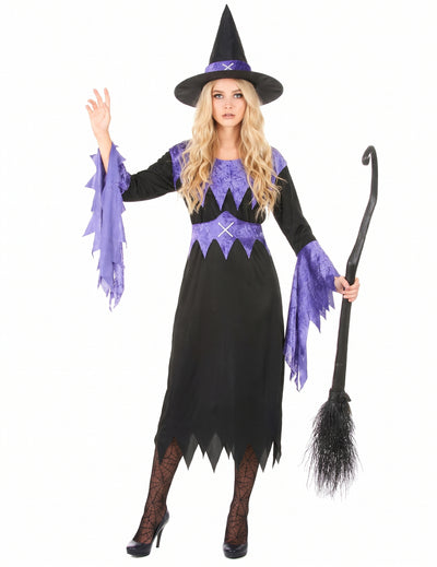 Fialová čarodejnica zamaskuje s klobúkom Halloween ženy