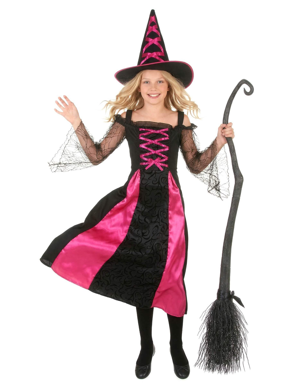 Pohľad spredu s metlou zubatého kostýmu čarodejnice na halloween