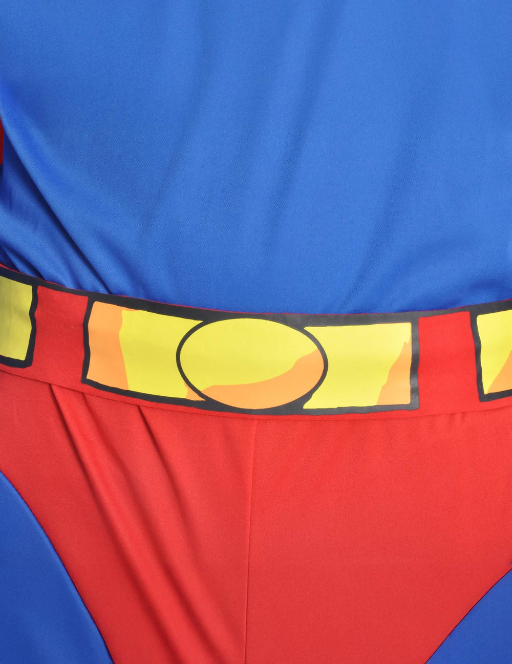 Detail opaska kostýmu Superman DC Comics™