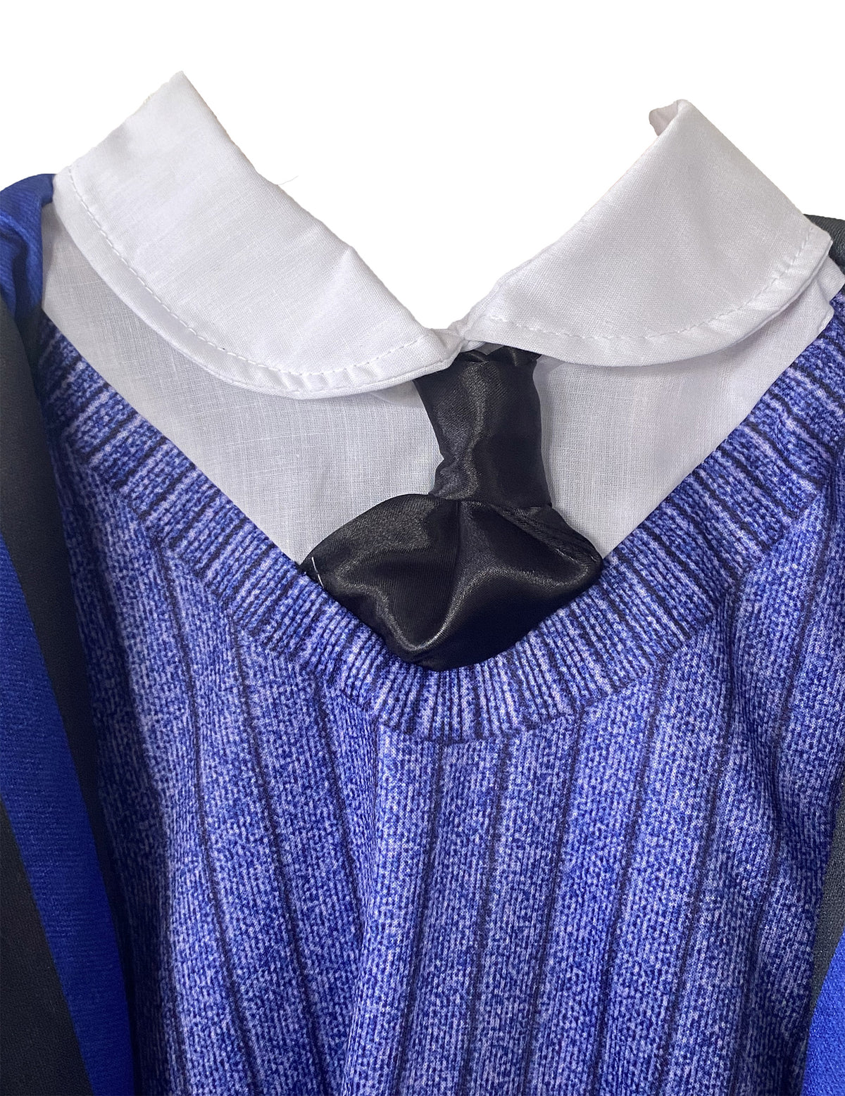 Détail du col et de la cravate du déguisement uniforme scolaire Enid - Wednesday™