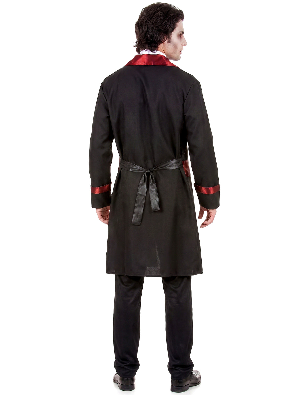Halloween elegantné upírske maskovanie