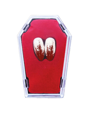 Krvavé upírske zuby