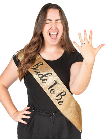 Zlatý šál byť dospelý