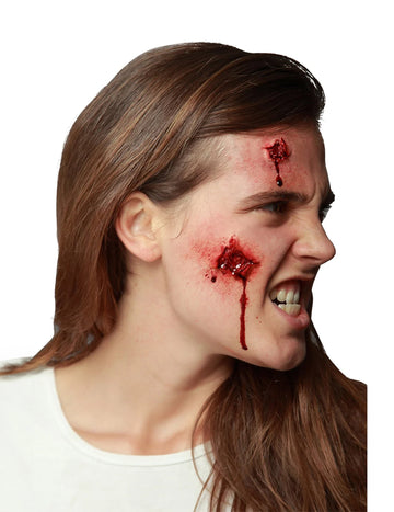 Falošné otvorené zranenie pre dospelých, krvavo červené