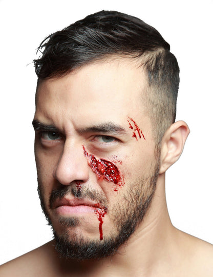 Falošné zranenie s červeným a krvavým podliatím na líci pre dospelých