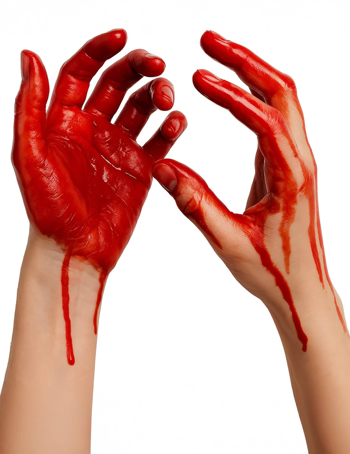 Détail de l'effet sur les mains du faux sang Halloween