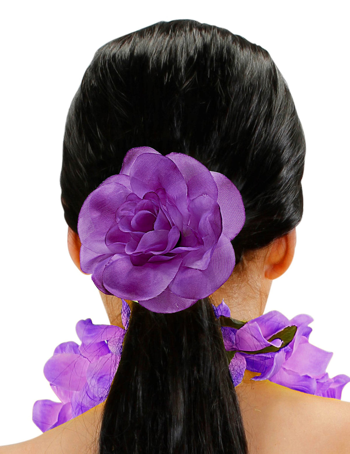 Vue de dos de la fleur avec élastique pour cheveux