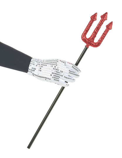 Detail uchopenia diabolské vidlice na Halloween