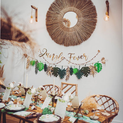 Zlatá kartónová girlanda Jungle Fever 1,20 m, tropická narodeninová