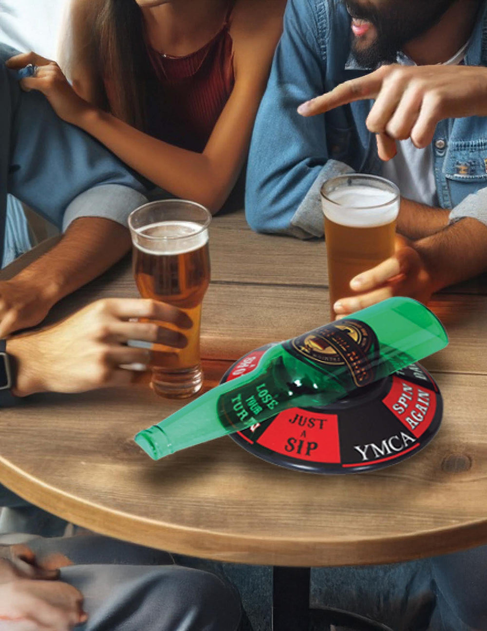 Mise en situation lors d'une fête du jeu de la bouteille pour adulte